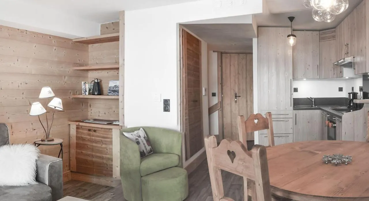 Appartement Neuf Et Cosy, 4 Personnes, 2 Chambres - Neiges05 ボーフォール